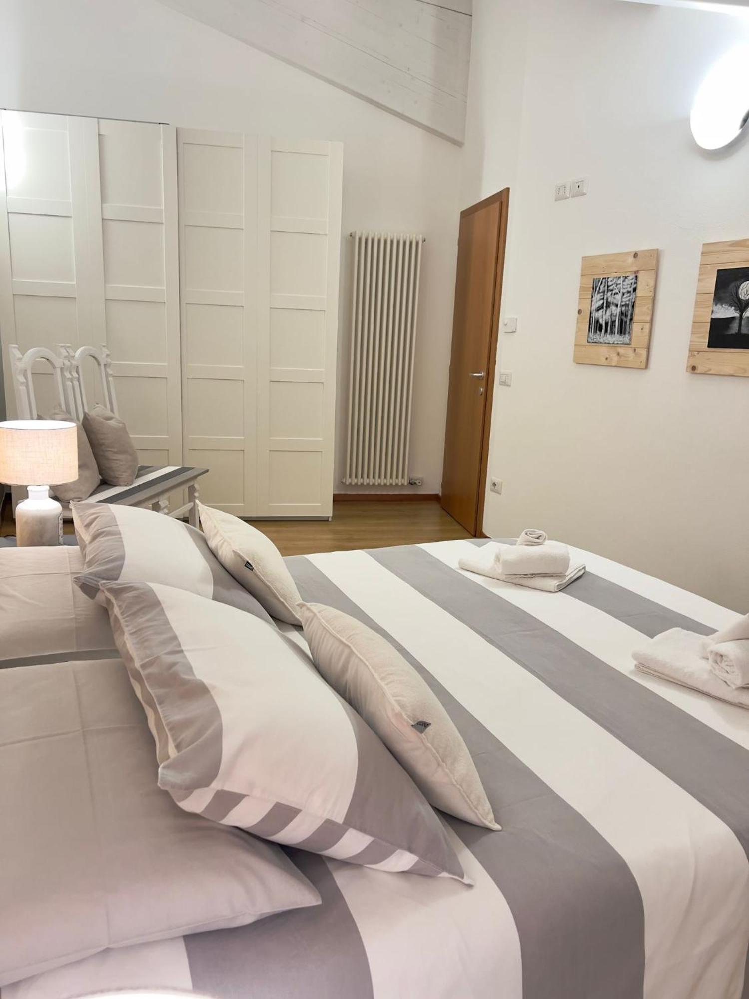 Appartamento Nel Borgo Rovereto  Exterior photo